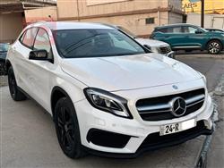 مێرسێدس بێنز GLA
